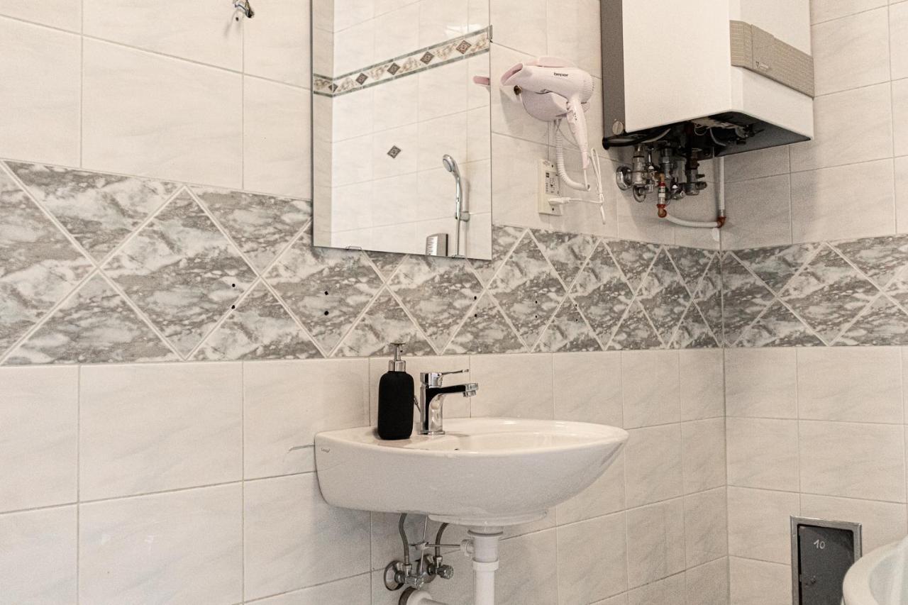 Brilliant 2Br Apt. Near Akh-Hospital Daire Viyana Dış mekan fotoğraf
